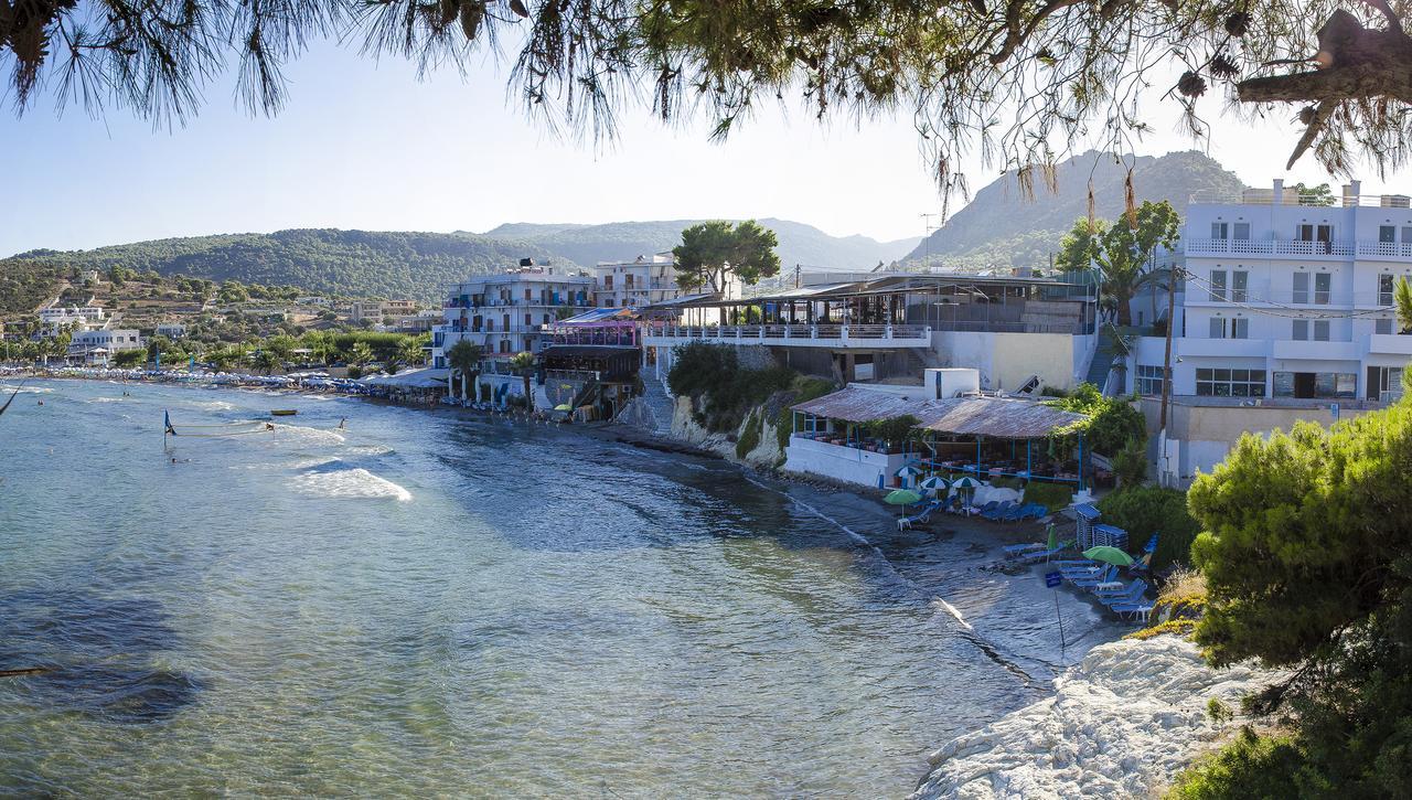 Paradiso Resort Agia Marina  Exterior foto