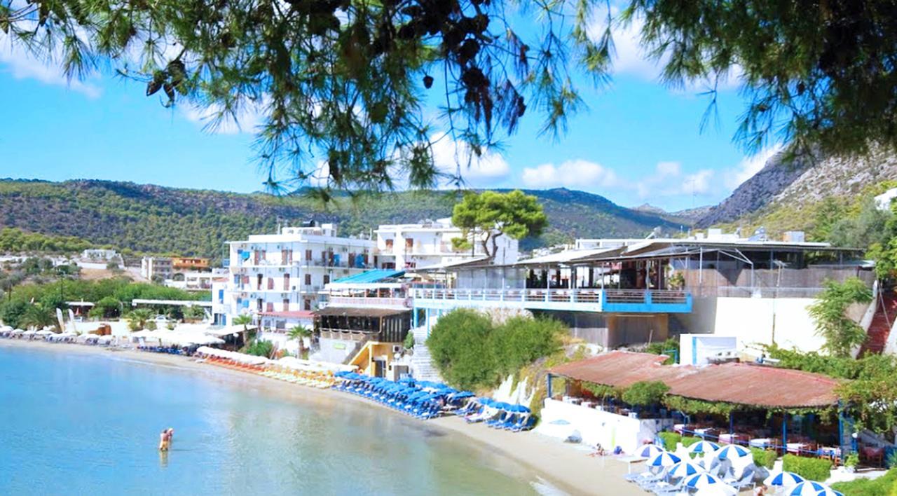 Paradiso Resort Agia Marina  Exterior foto